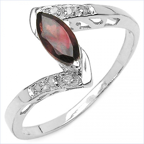 Verführerischer Granat/Diamant-Ring 925 Sterling Silber