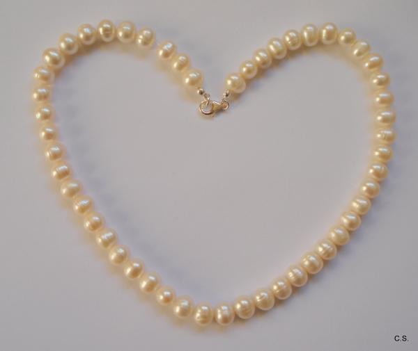 Süßwasserzucht-Perlen-Collier-9-10mm große Weiße Perlen-mit Silberschließe