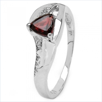 Stylisher Peridot-Ring-925 Sterling Silber Rhodiniert-0,45 Karat