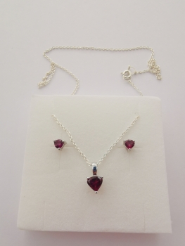 Schmuckset 4-teil. Ohrstecker, Anhänger, Collier "Seltener Rhodolith" 925 Sterling Silb.