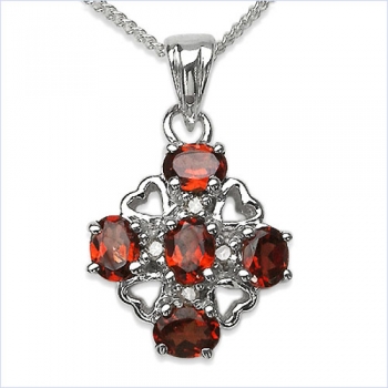 Collier/Kette Herzen-Diamant/Granat-Anhänger-1,29 Karat