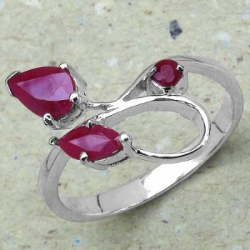 Eleganter, echter Rubin Ring-Sterling Silber-Rhodiniert-0,84 Karat