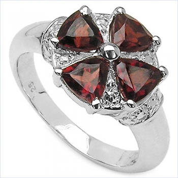 Edler Ring-925 Sterling Silber-Rhodiniert 4 Granate 2,00Karat