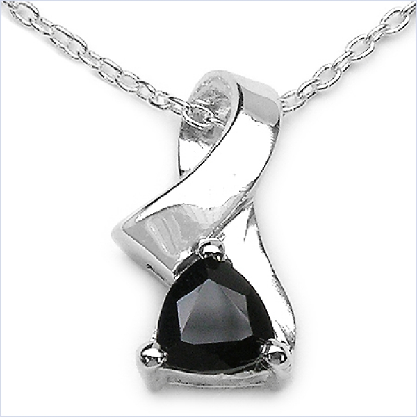 Collier/Kette mit Schwarzem Saphir-Anhänger 0,50 Karat