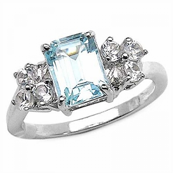 Eleganter Blautopas/Weißtopas-Ring 2,33 Karat