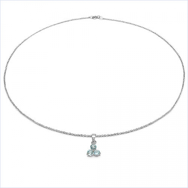 Collier/Kette mit Blautopas Blume-Anhänger 1,40 Karat