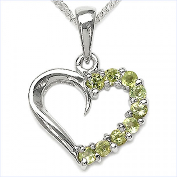 Exotischer Peridot-Herz-Anhänger mit Silbercollier/Kette 0,45 Karat